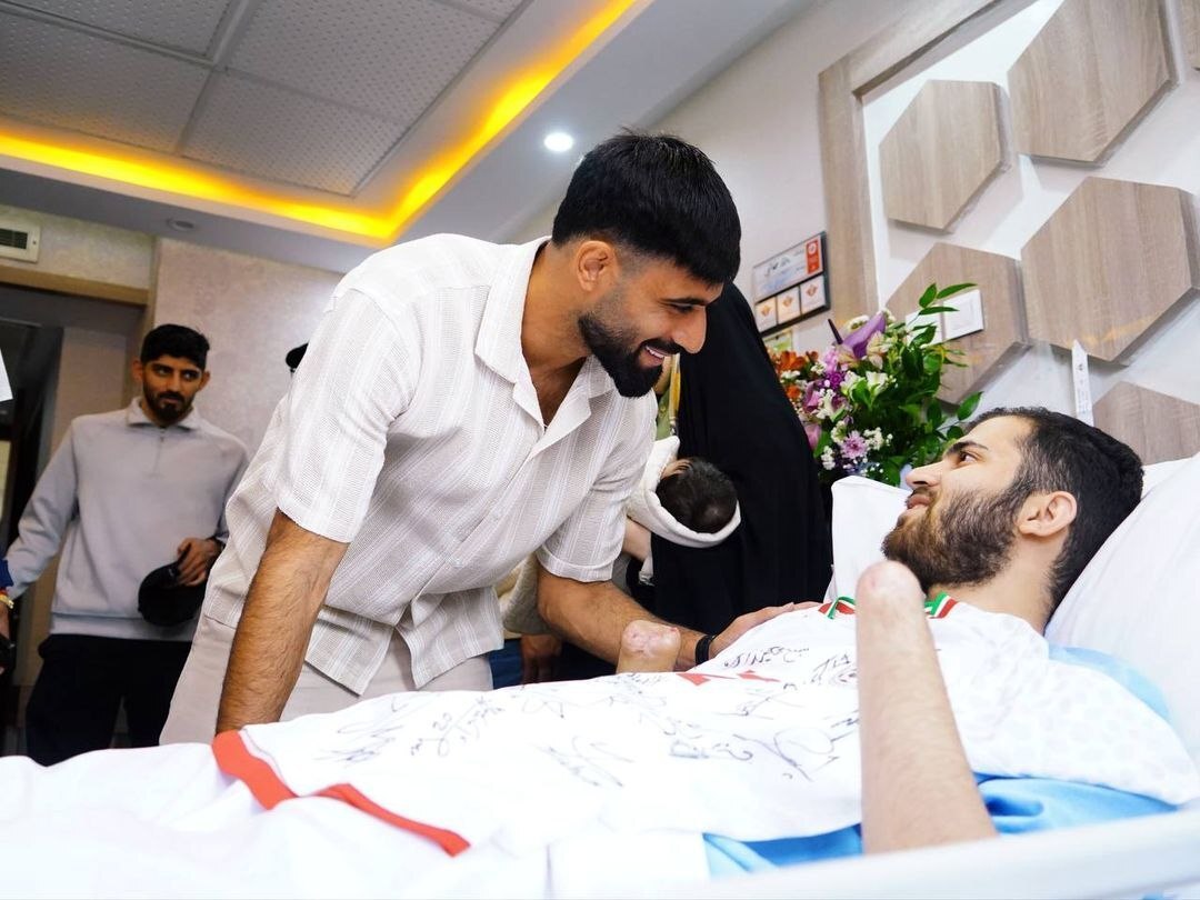 دیدار تیم ملی فوتبال ایران با جانباز پای لانچر جنگ رمضان