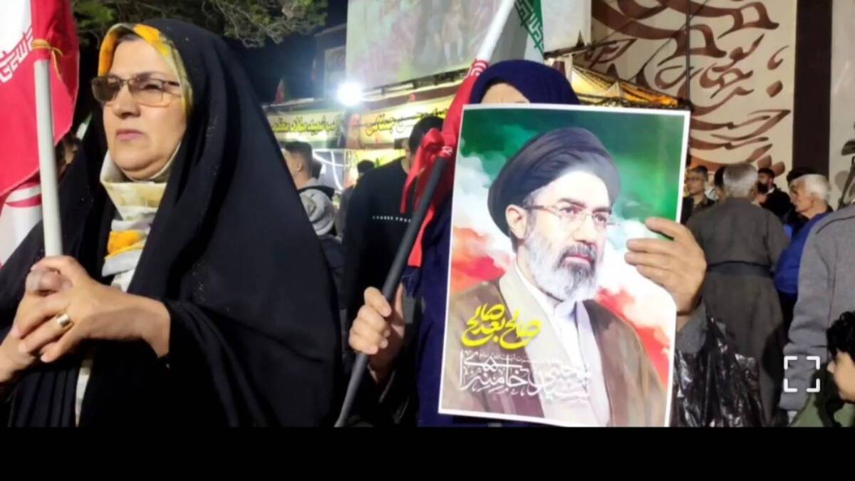 باشگاه خبرنگاران -شکوه همبستگی در میدان آزادی سنندج+فیلم