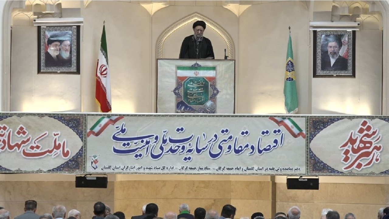 اراده ملت ایران با فشار دشمن قوی‌تر می‌شود