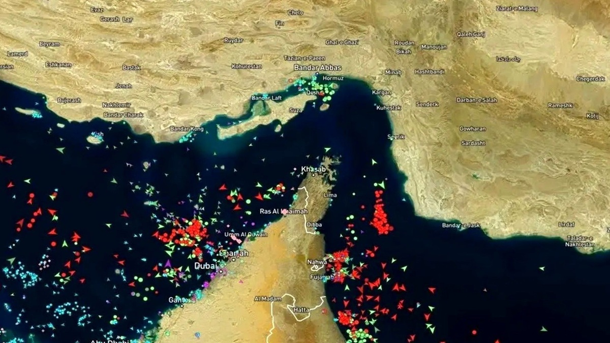 عبور کشتی‌ها از تنگه هرمز تنها با رعایت قوانین ایران + فیلم