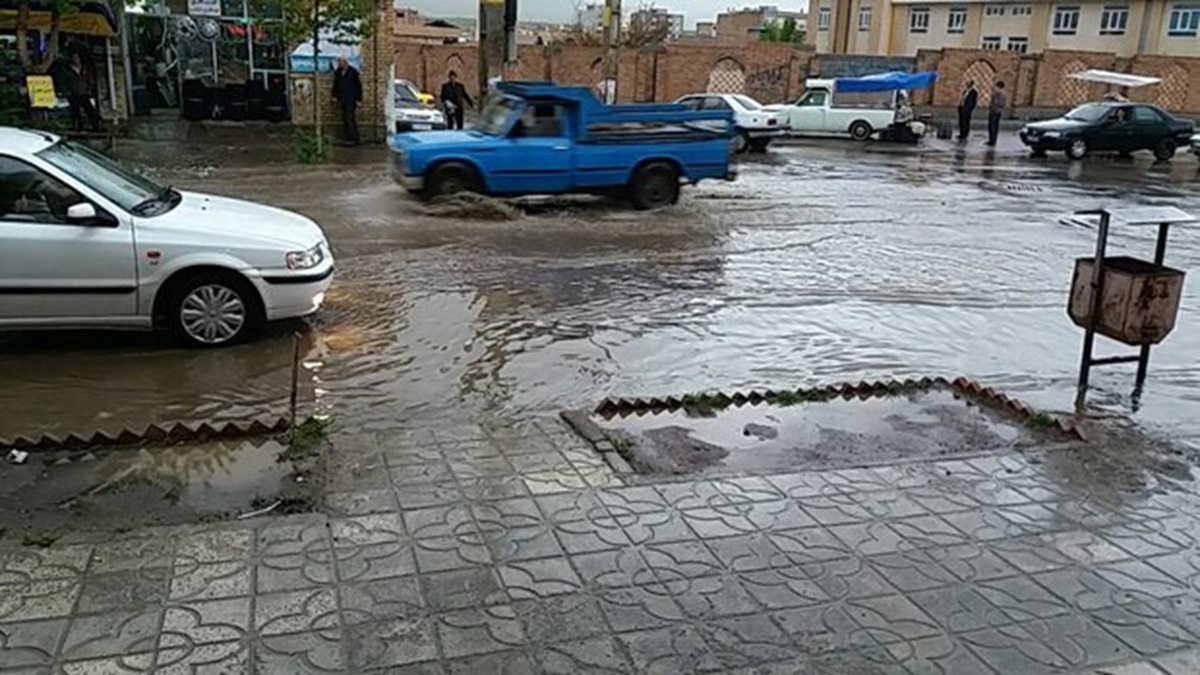 باشگاه خبرنگاران -احتمال آبگرفتگی محلی و موقت معابر در زنجان از بعدازظهر امروز