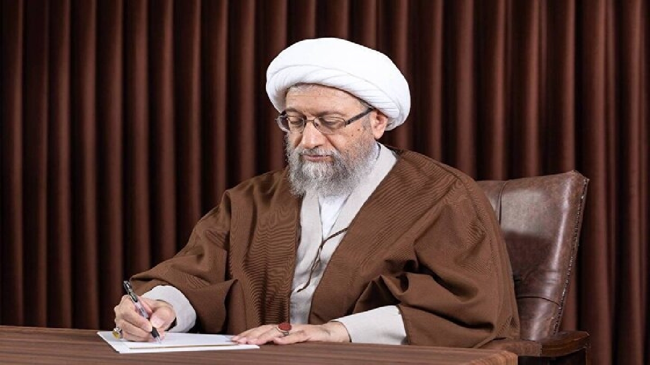 آیت الله آملی لاریجانی: آنچه اراده ملت‌ها را تقویت می‌کند درک عمیق از مسئله ولایت است