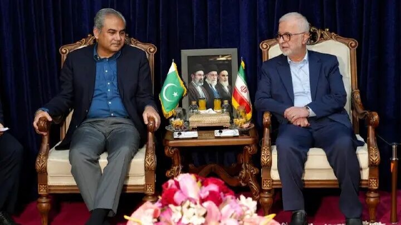وزیر کشور: هدفگذاری تجارت ۱۰ میلیارد دلاری ایران و پاکستان عملیاتی می‌شود