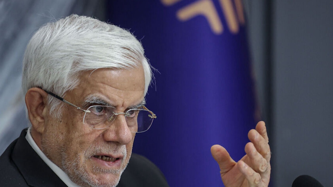 عارف: دشمن پس از عملیات «نصر» برای توقف آتش به ایران التماس کرد