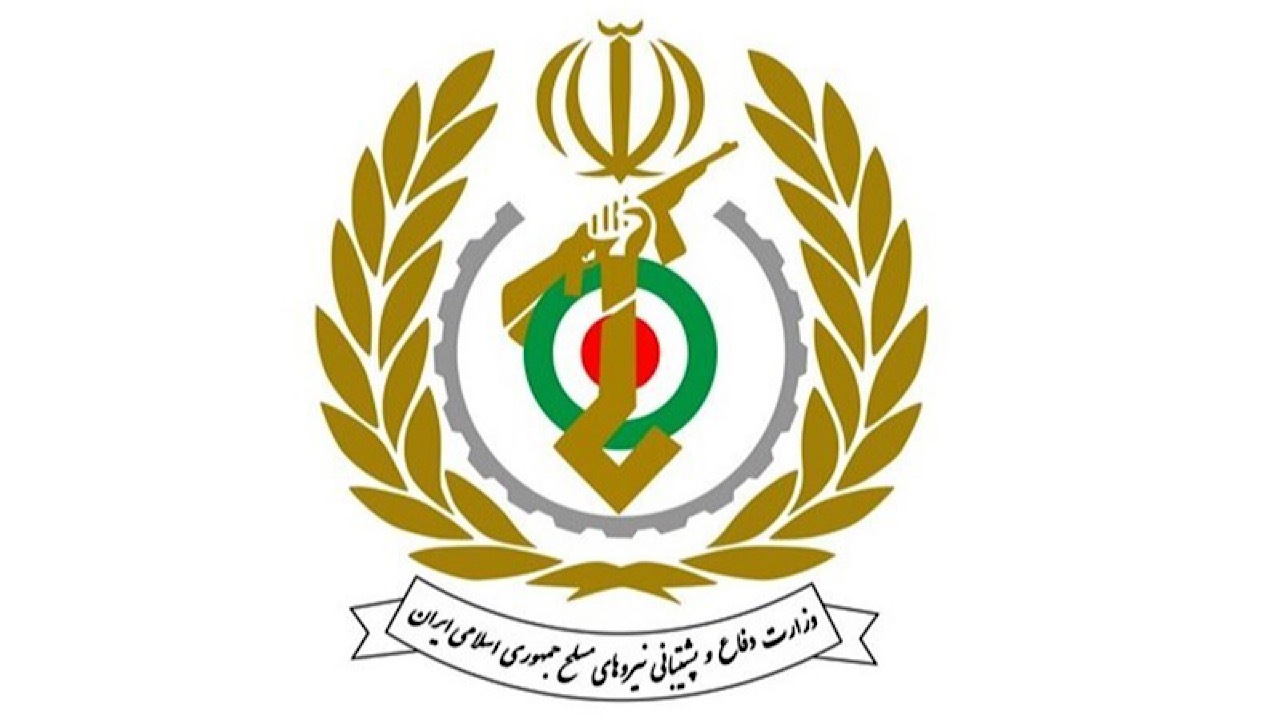 وزارت دفاع: دست رزمندگان اسلام را پرتوان‌تر خواهیم کرد