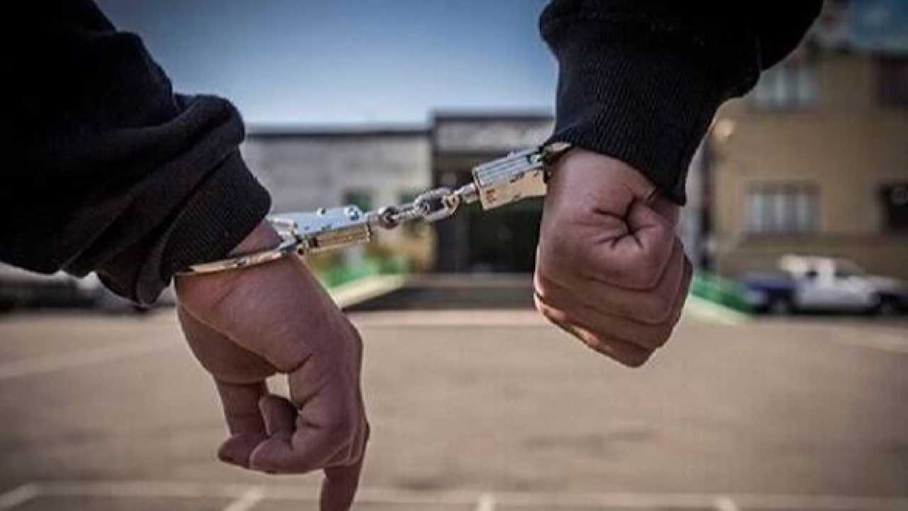 انهدام شبکه سازمان‌یافته سرقت و «سند نمره» خودروهای پایتخت در غرب کشور