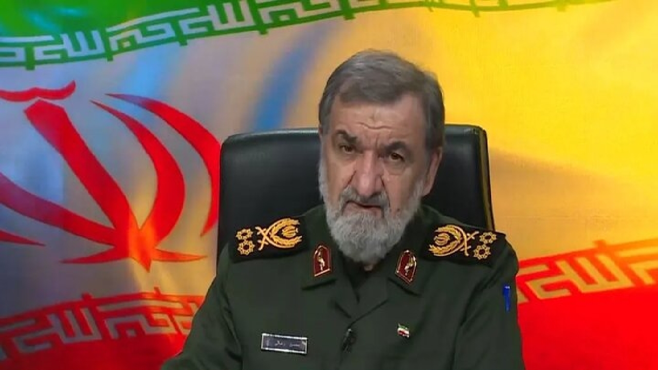 محسن رضایی: واشنگتن شروط ایران را قبول نکند حیثیتی برایش نمی‌ماند