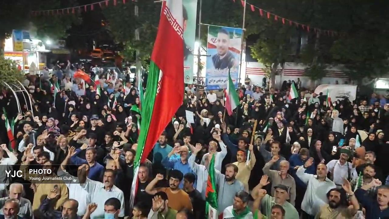 شعار امشب خرم‌آبادی‌ها در حماسه ۱۰۳ خیابان؛ دلاور و دلیریم، ذلت نمی‌پذیریم

‌‌‌‌‌‌‌‌‌
