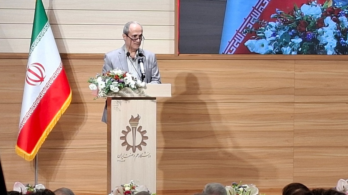 باشگاه خبرنگاران -استاد تراز انقلاب اسلامی باید تلفیقی از کارآمدی علمی و اخلاق‌مداری باشد