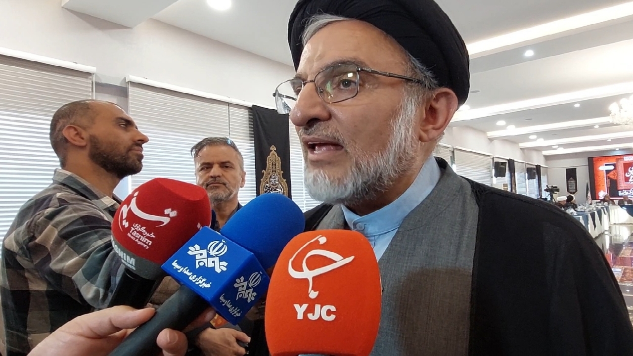 میادین زیر سایه هیات در محرم امسال رنگ عاشورا به خود می‌گیرند