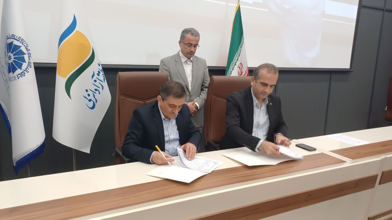 انعقاد تفاهمنامه اقتصادی بین مناطق آزاد انزلی و اروند