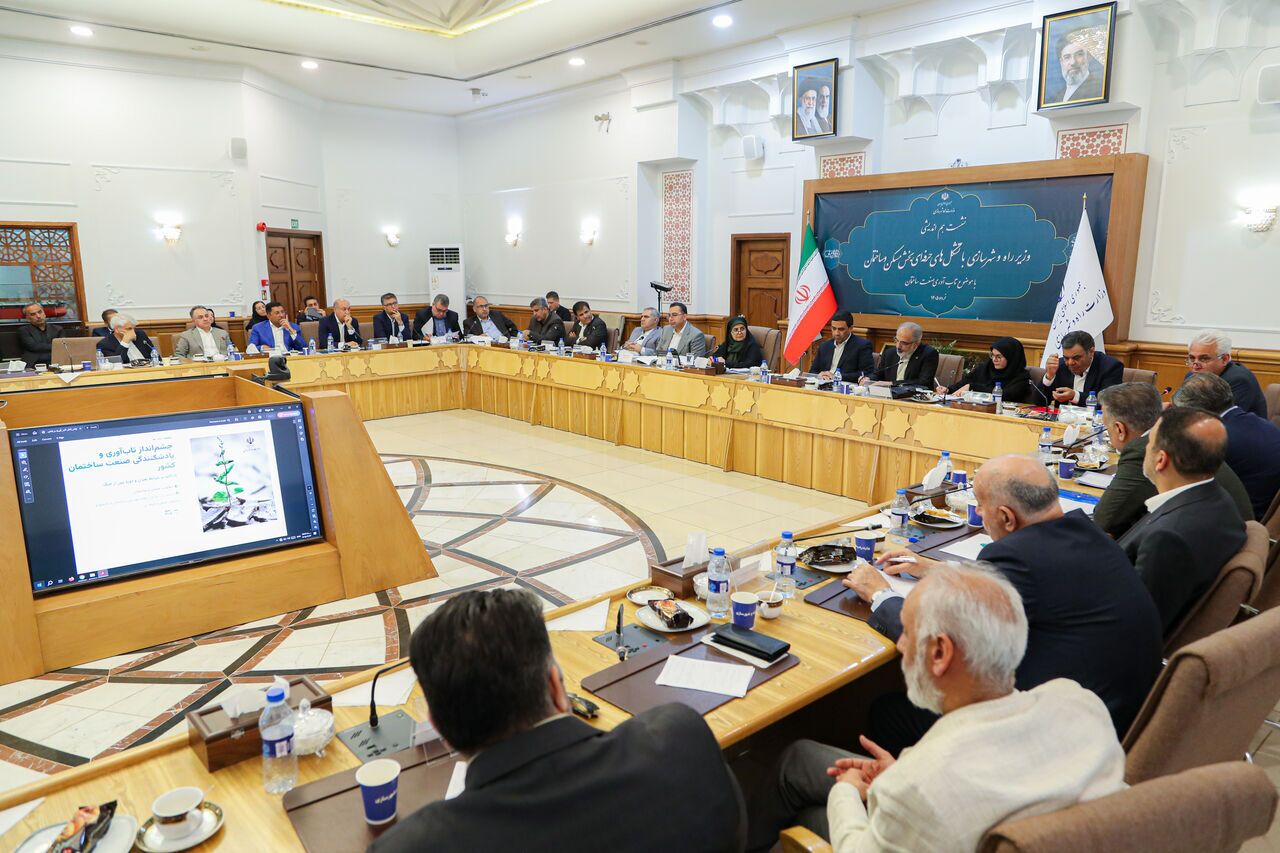 هم‌اندیشی دولت و بخش خصوصی برای رفع موانع ساخت‌وساز/سهم ۵۰ درصدی سازنده در طرح مسکن استیجاری