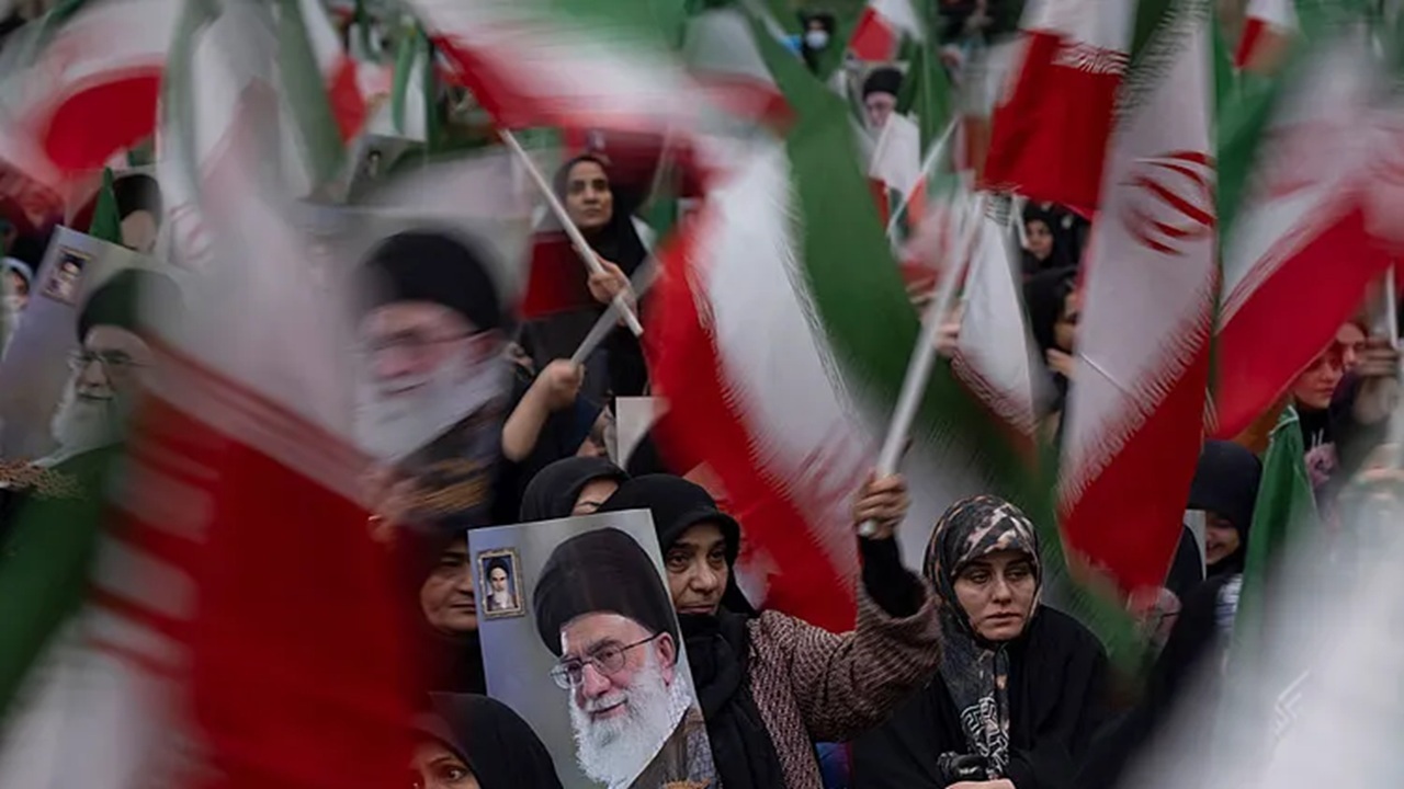 معامله بزرگ یا تسلیم تاریخی؛ پشت‌پرده خروج ذلت‌بار ترامپ از جهنم خودساخته تهران 