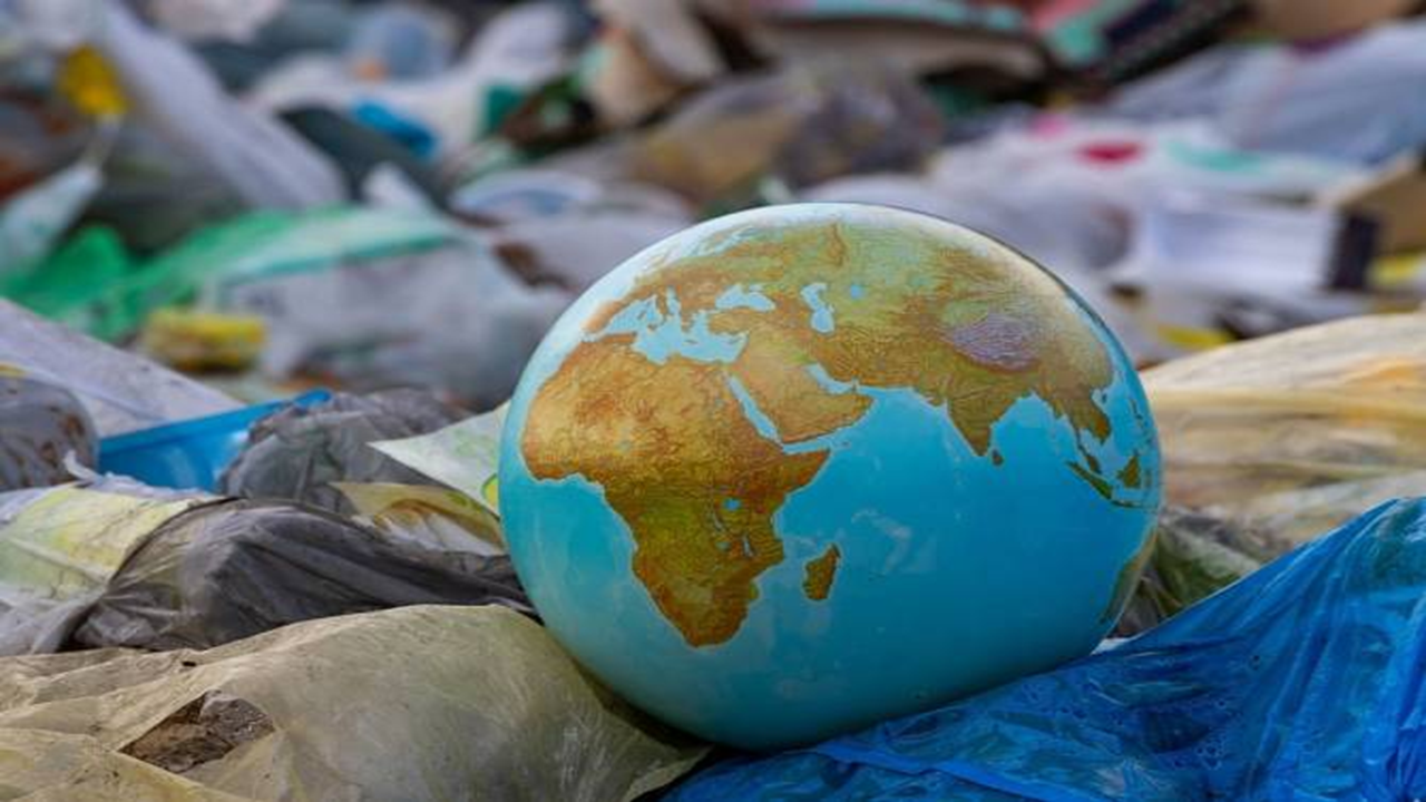 دنیا چگونه مصرف پلاستیک را کاهش می‌دهد