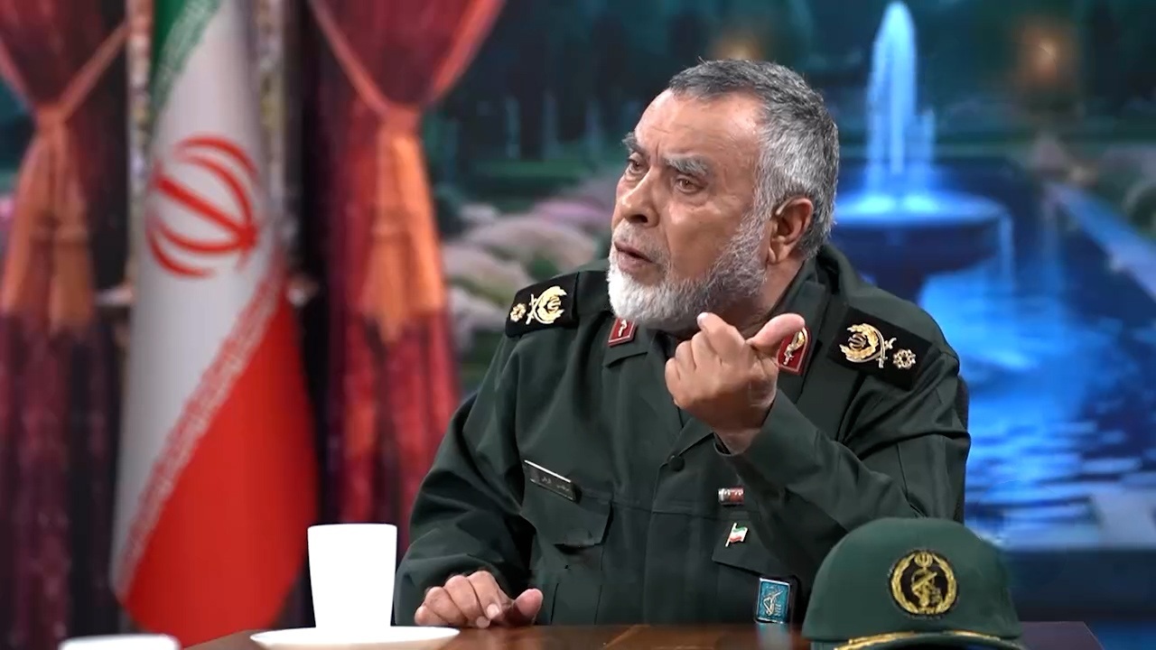 روایتی از ۱۷ سالگی رهبر معظم انقلاب در خط مقدم جنگ + فیلم