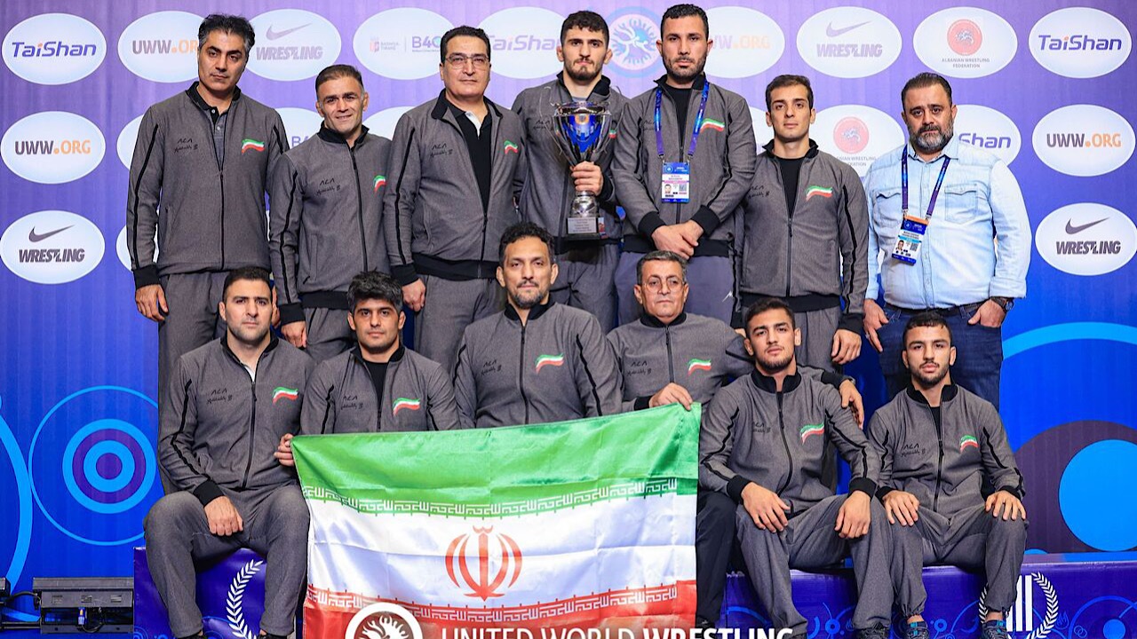 کاپ نایب‌ قهرمانی ۲۰۱۴ جهان به ایران برمی‌گردد