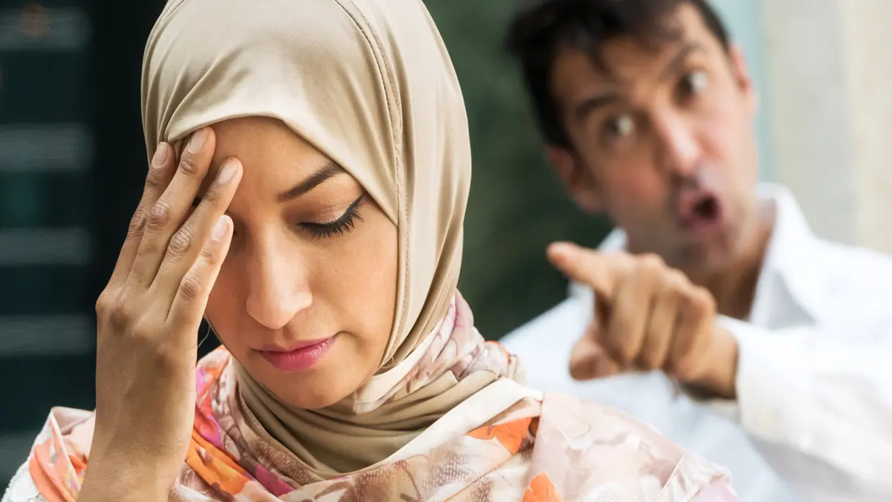چطور با یک جمله ذوق همسرمان را کور می‌کنیم؟