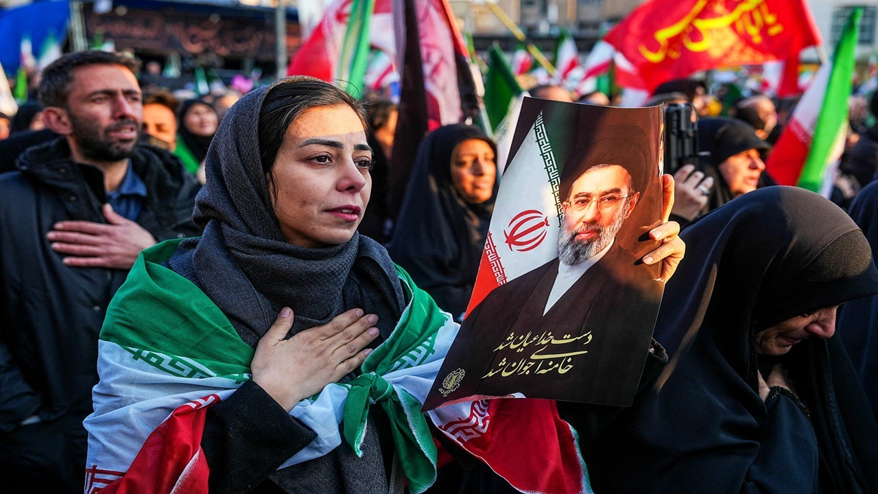 باز تعریف «زن، زندگی، آزادی» در حماسه حضور زنان در جنگ رمضان