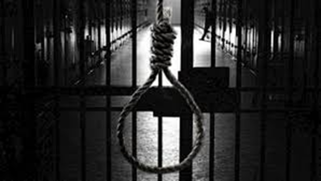 اعدام جاسوس چند جانبه + فیلم