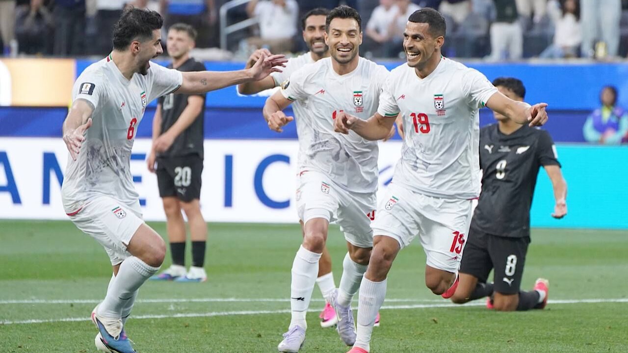 نعمتی: با تیم ایران نامهربان بودند