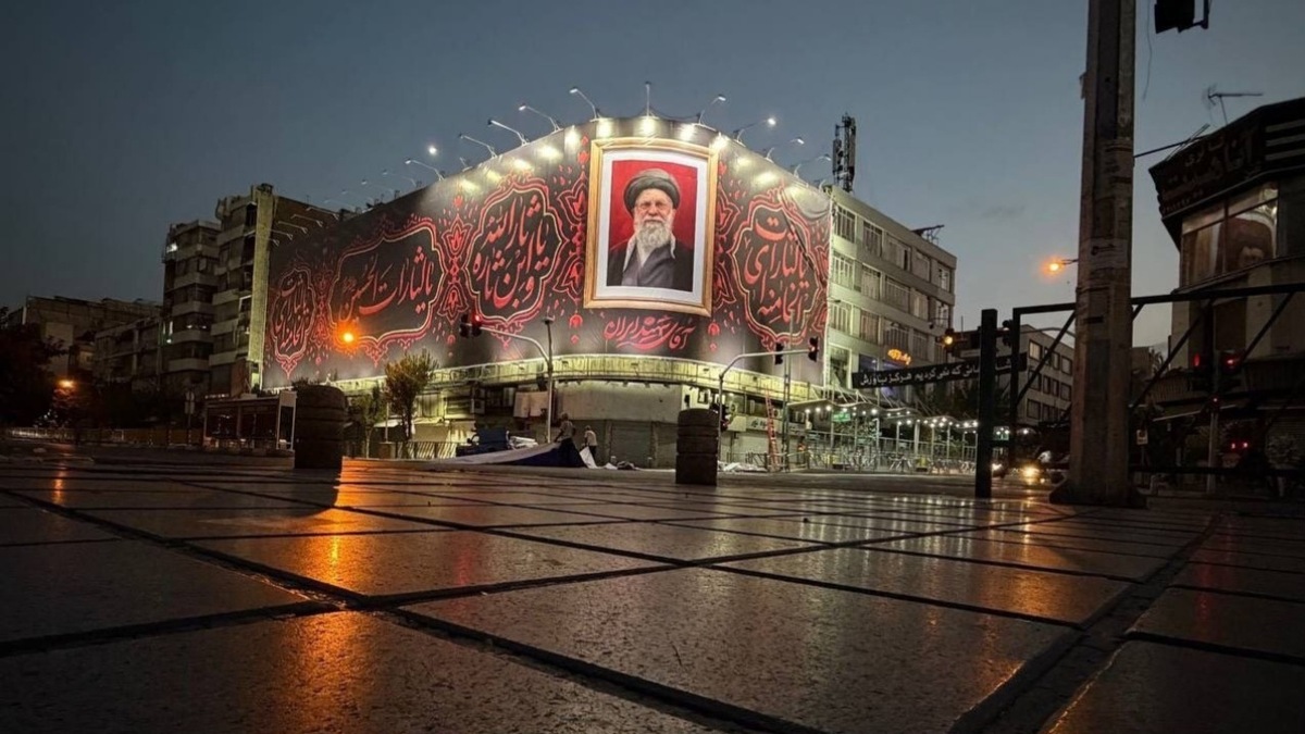 باشگاه خبرنگاران -دیوارنگاره «آقای شهید ایران» رونمایی شد