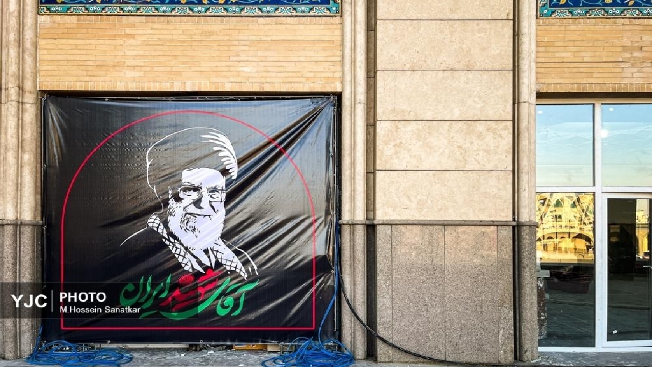 توصیه‌های امنیتی - انتظامی پلیس به زائران در مراسم وداع و تشییع رهبر شهید انقلاب