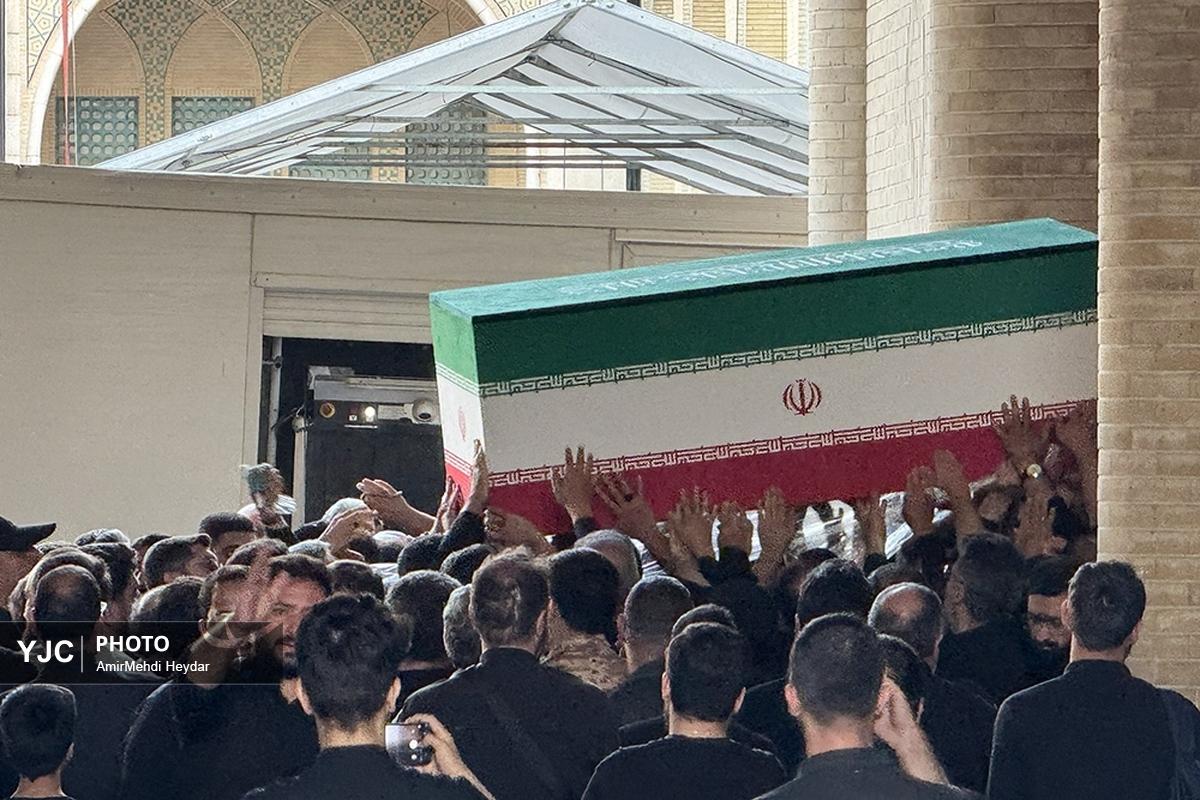 مراسم وداع با رهبر شهید انقلاب در مصلای تهران _۲