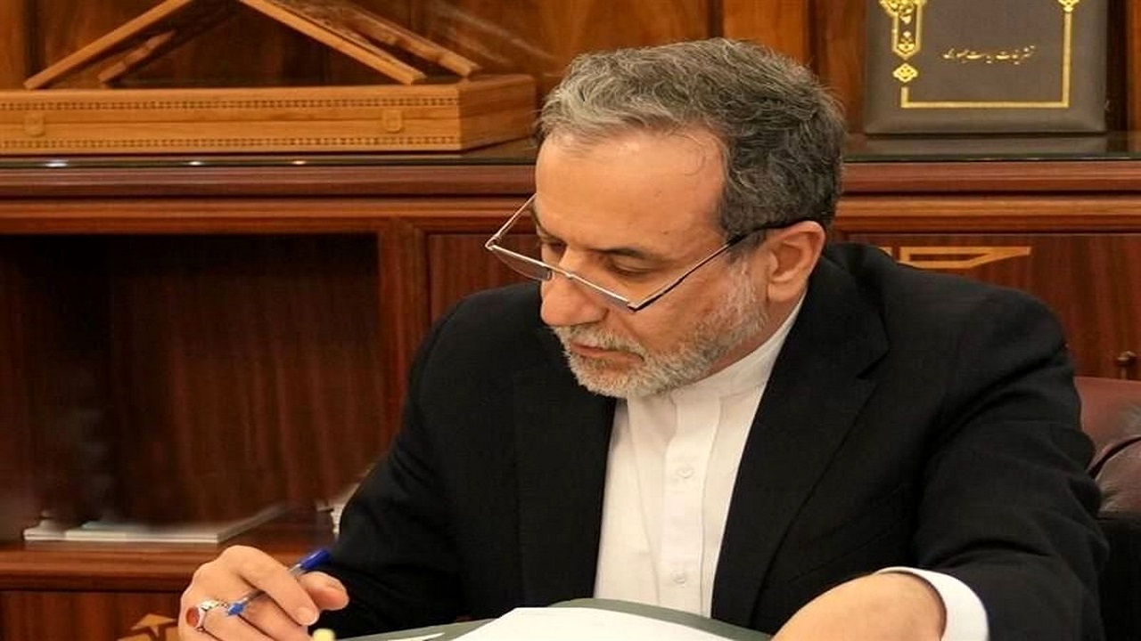 قدردانی عراقچی از نمایندگان کشور‌های شرکت کننده در مراسم بزرگداشت رهبر شهید