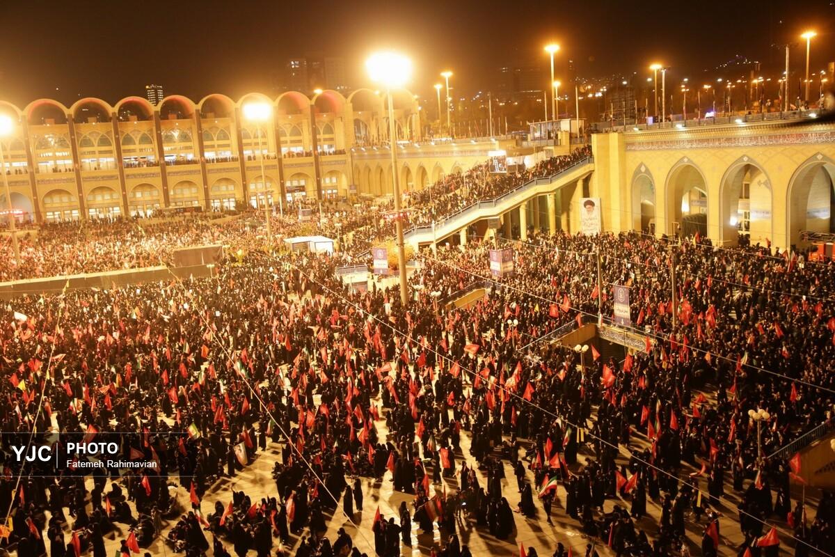 مراسم وداع با رهبر شهید انقلاب در مصلای تهران _ ۵