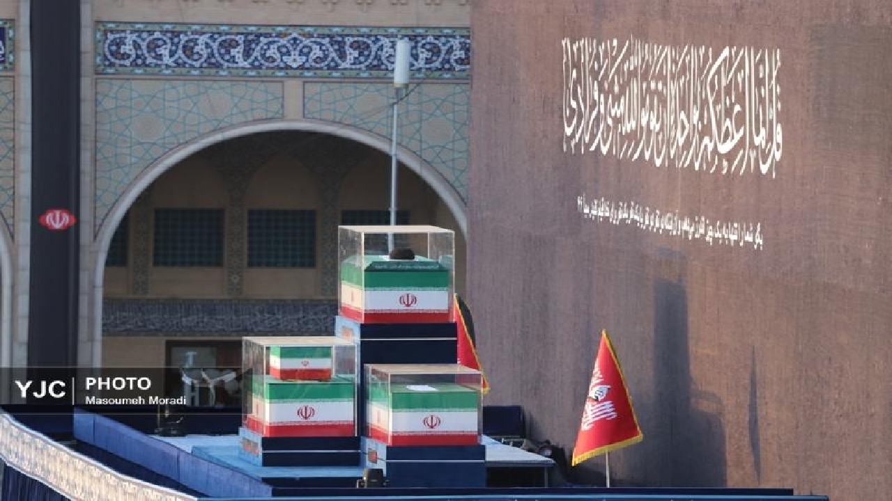 توصیف آیت‌الله سبحانی از شخصیت رهبر شهید انقلاب
