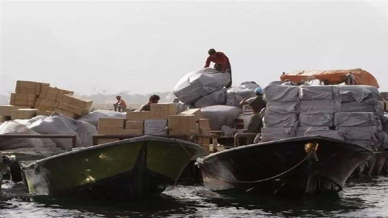 مرزبانی هرمزگان ۳ شناور متخلف را در خلیج فارس توقیف کرد