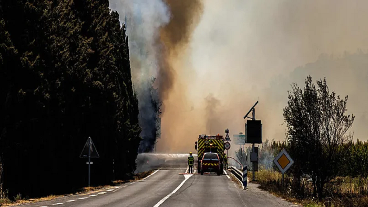 آتش‌سوزی گسترده در جنوب فرانسه؛ ۱۲ هزار نفر تخلیه شدند
