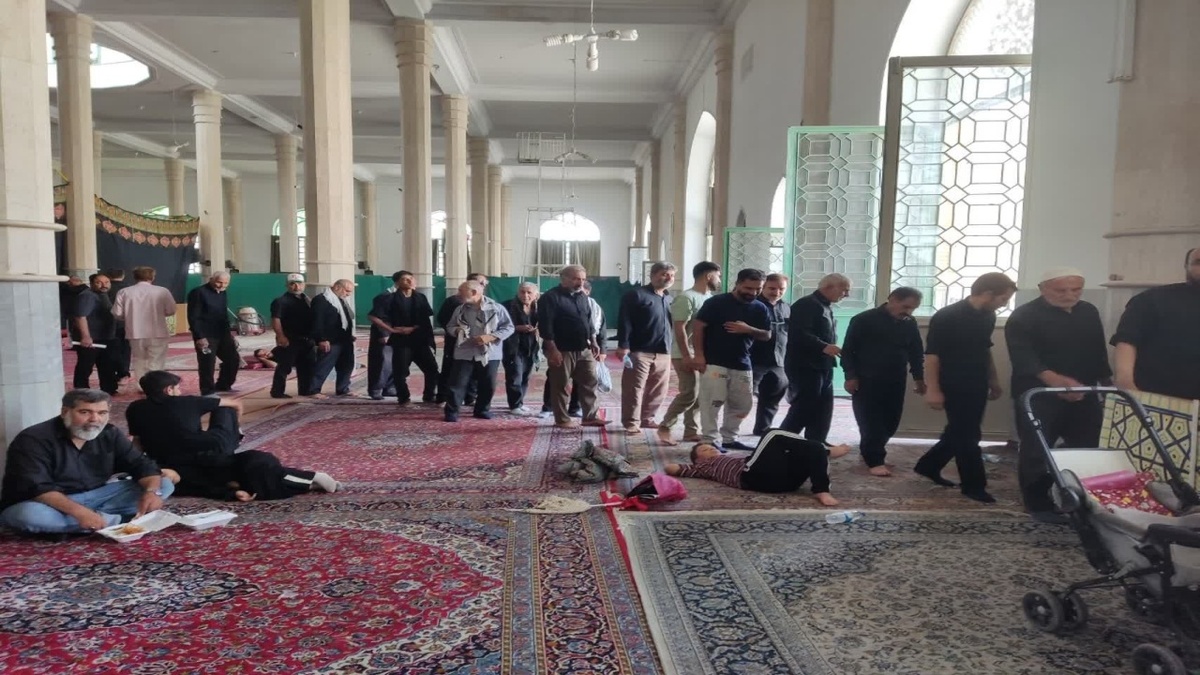 باشگاه خبرنگاران -برپایی موکب جهت اسکان زائران قائد شهید امت در محله شهر قائم