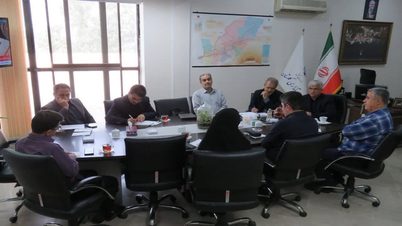 معاون اقتصادی استاندار خواستار ورود دانشگاهیان به حل مسائل اقتصادی استان شد