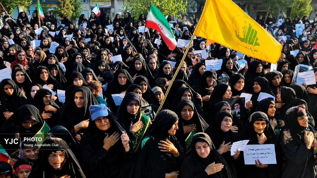 باشگاه خبرنگاران -نوای حزن‌انگیز ساز چَمَری در سوگ قائد امت؛ بانوان زینبی رومشکان عزادار شدند + فیلم