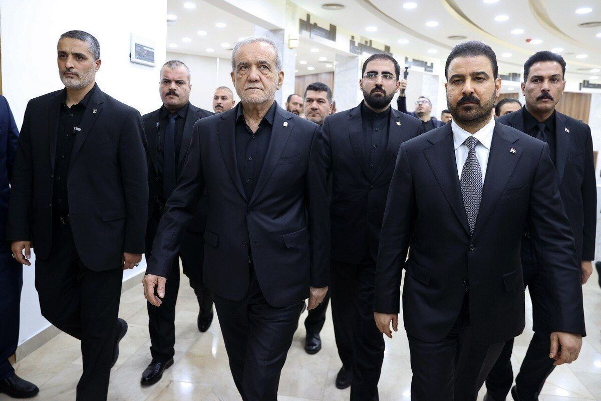 باشگاه خبرنگاران -پزشکیان در دیدار نخست وزیر عراق از میزبانی شایسته از پیکر مطهر رهبر شهید انقلاب تقدیر کرد