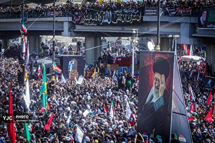 تشییع میلیونی پیکر رهبر شهید انقلاب در نجف اشرف _ ۲