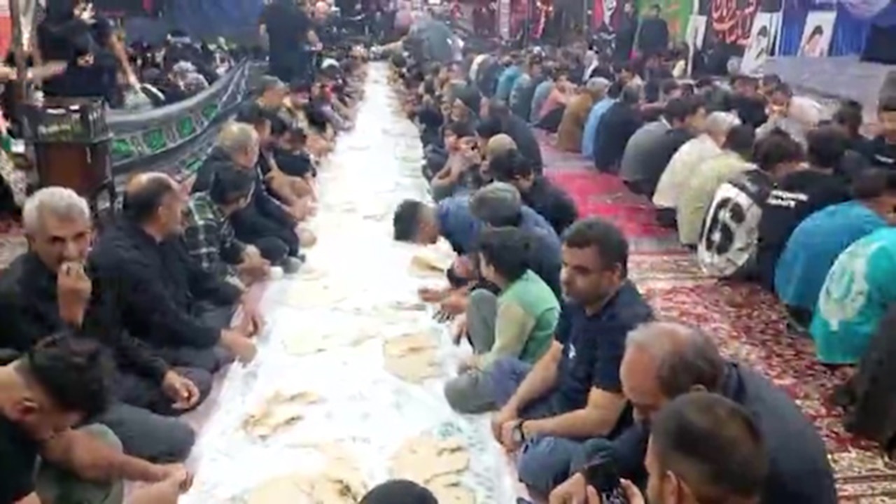 زیر سایه وقف + فیلم