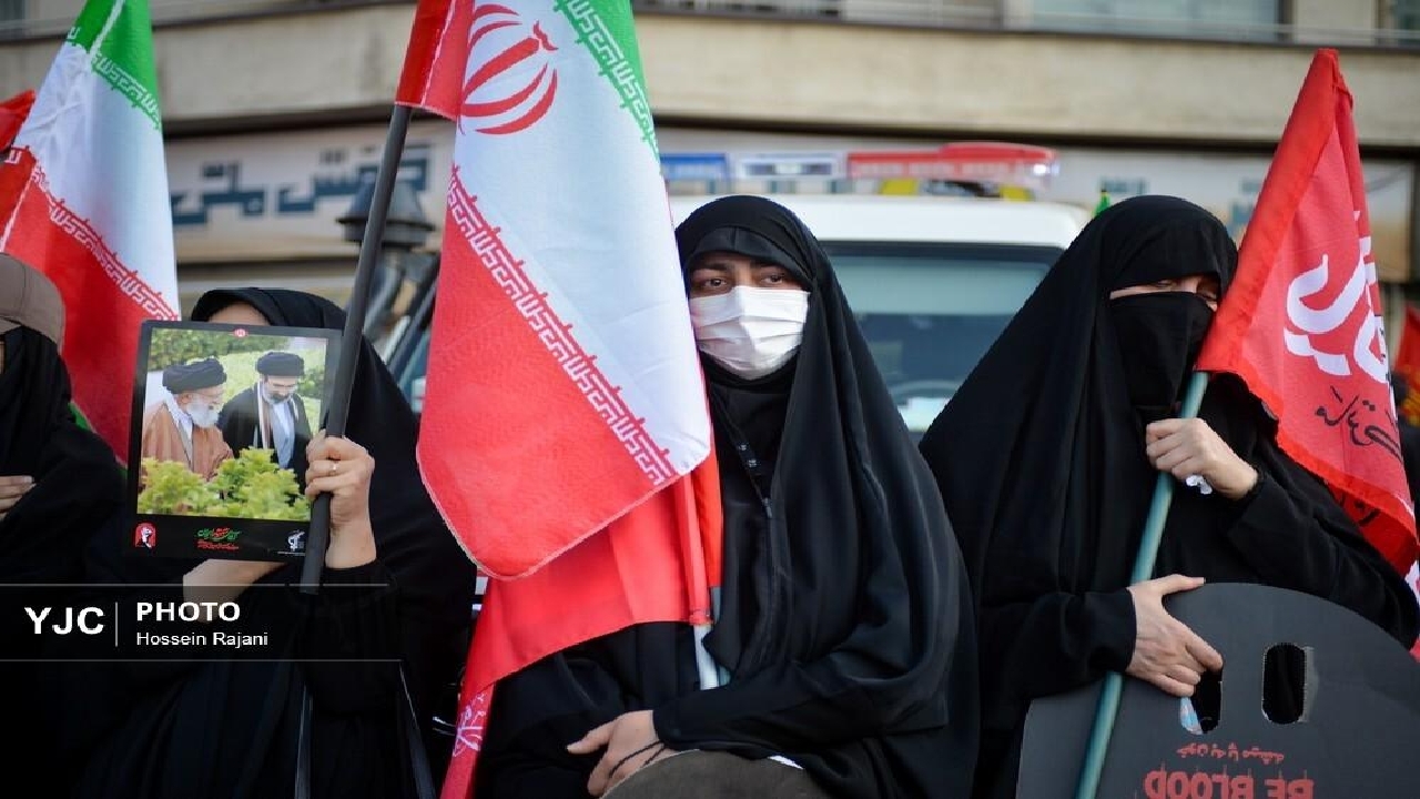 خدمت‌رسانی گسترده به زائران قائد شهید با همکاری آستان مقدس امام خمینی (ره) و شهرداری تهران