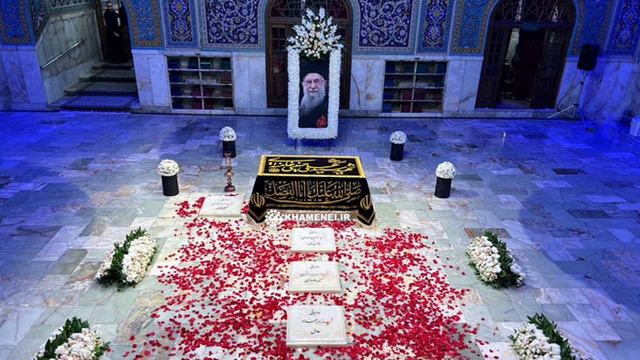 رواق دارالذکر میزبان خیل عاشقان شد + فیلم