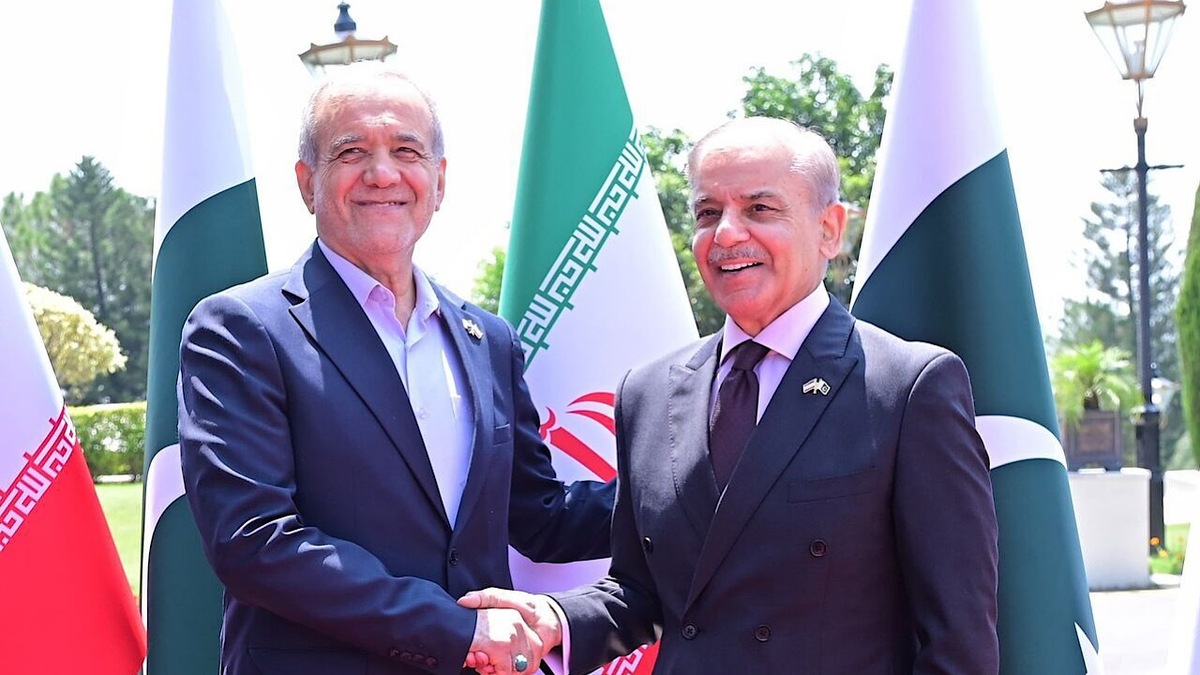 باشگاه خبرنگاران -پزشکیان وارد اسلام‌آباد شد