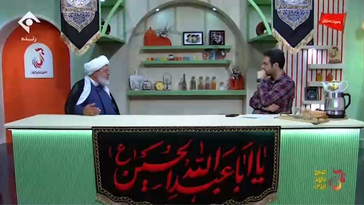 پنجره‌‌ای از جمعیت حاضر در تشییع با شکوه «آقای شهید ایران» و شهدای خانواده ایشان در مشهد مقدس + فیلم