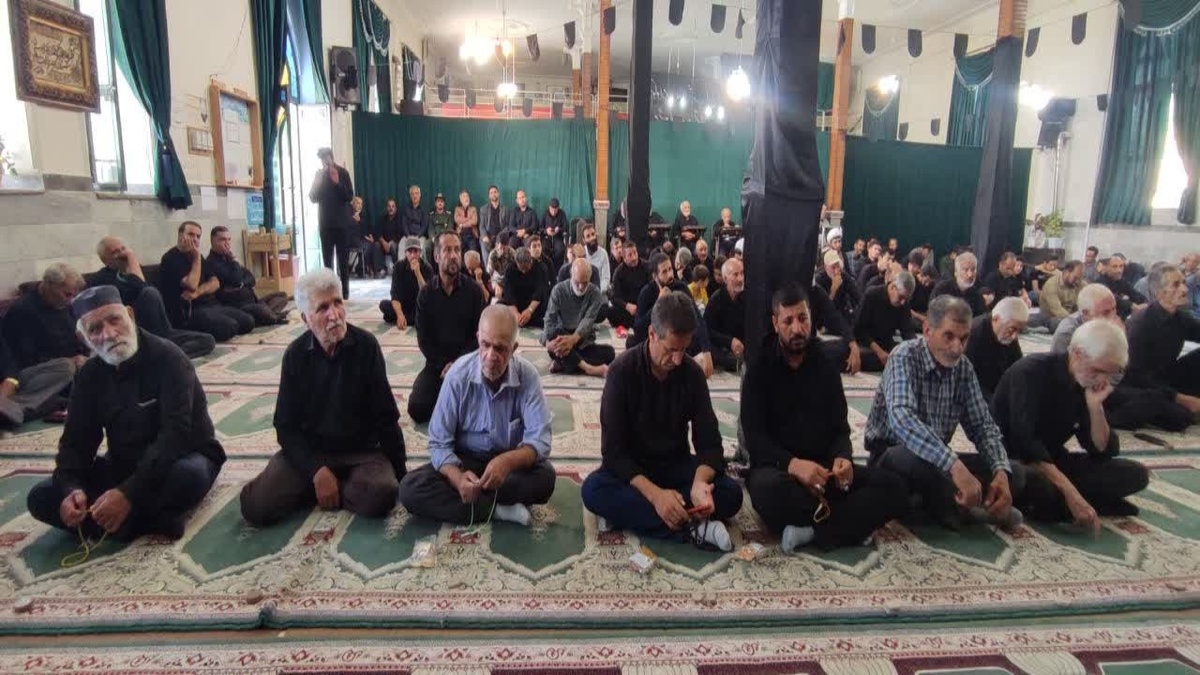 باشگاه خبرنگاران -بازتاب شکوه آیین گرامیداشت «آقای شهید ایران» در صالح‌آباد + عکس و فیلم