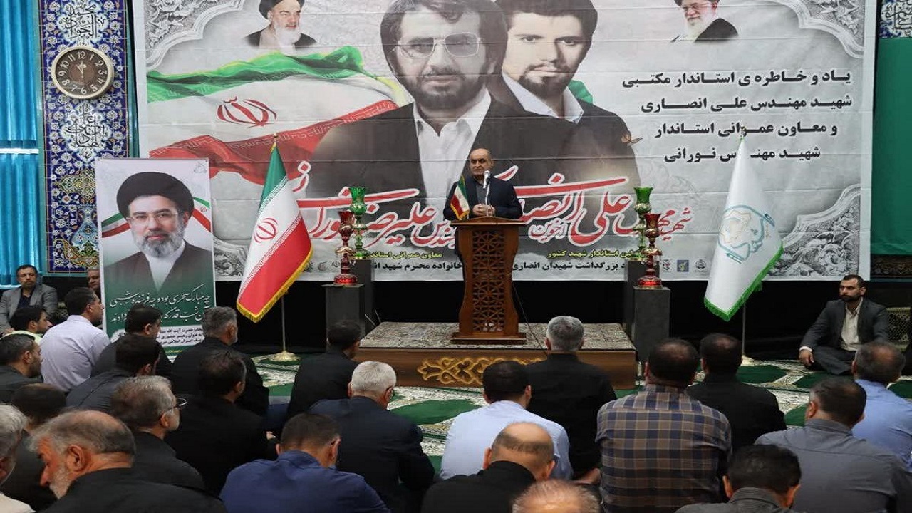 شهیدان انصاری و نورانی؛ نماد مدیرانی آگاه، متخصص و متعهد
