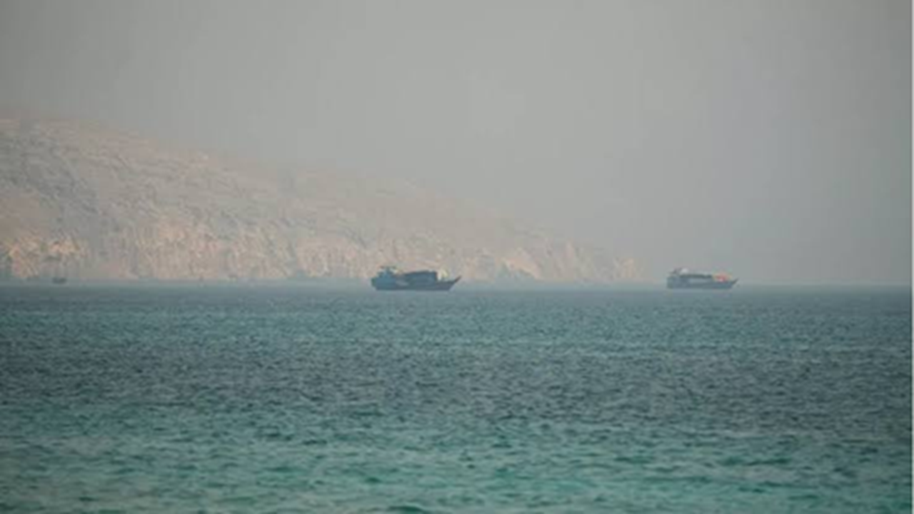 سفارت آمریکا در عمان از شهروندان خود خواست که پناه بگیرند
