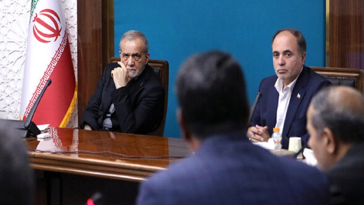 باشگاه خبرنگاران -پزشکیان: با هر تخلف، سوءاستفاده یا اخلال در روند تأمین کالا‌های اساسی، با قاطعیت برخورد می‌شود