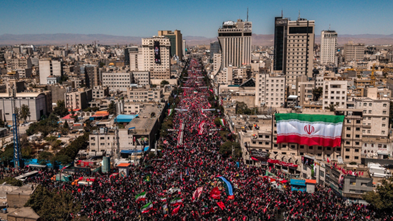 راز دشمن‌شکن شدن تشییع آقای شهید ایران