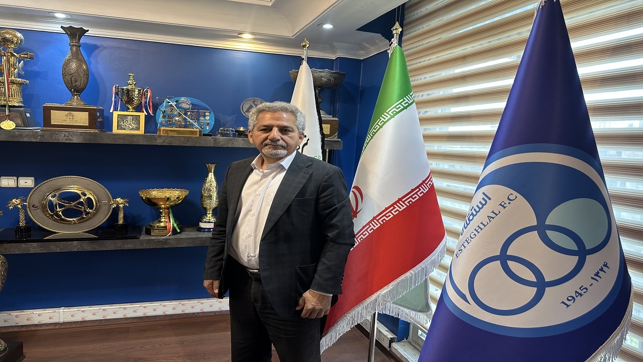 فریادشیران: ورزشگاه امام رضا تجهیز می شود/ بازیکنان رده های پایه به تیم بزرگسالان منتقل می شوند + فیلم