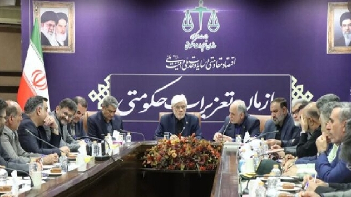 باشگاه خبرنگاران -وزیر دادگستری: مردم باید مطمئن شوند گرانیِ بازار ناشی از تخلف نیست