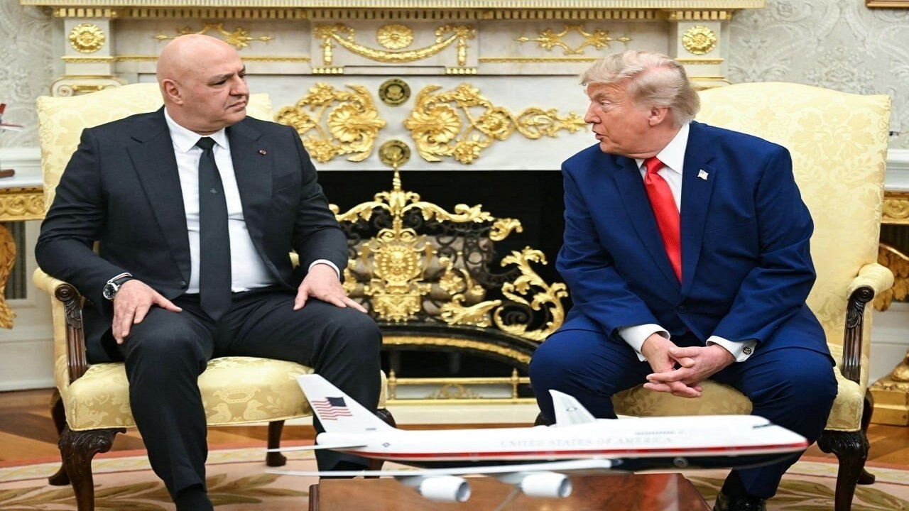 ادعای ترامپ: اگر اتفاقی در باب المندب بیفتد با آن برخورد می‌کنیم/ مذاکرات با ایران در جریان است